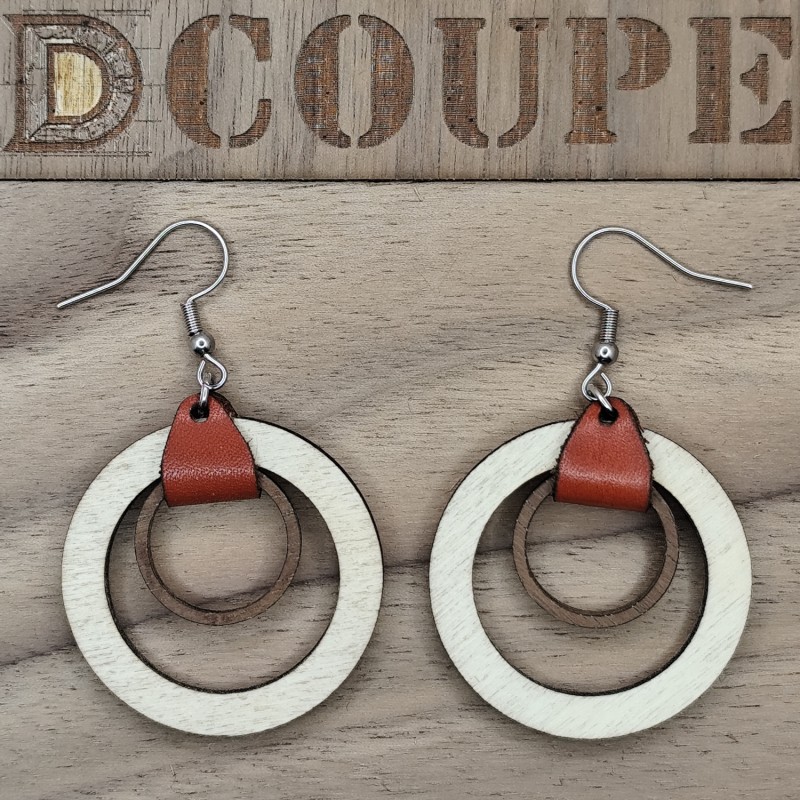 Boucles d'oreilles 2 anneaux bois et cuir (Extérieur Bouleau)