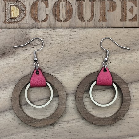 Boucles d'oreilles 2 anneaux bois et cuir (Extérieur Noyer)