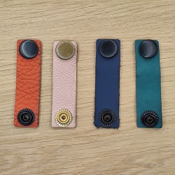 Attache en cuir pour nœud...